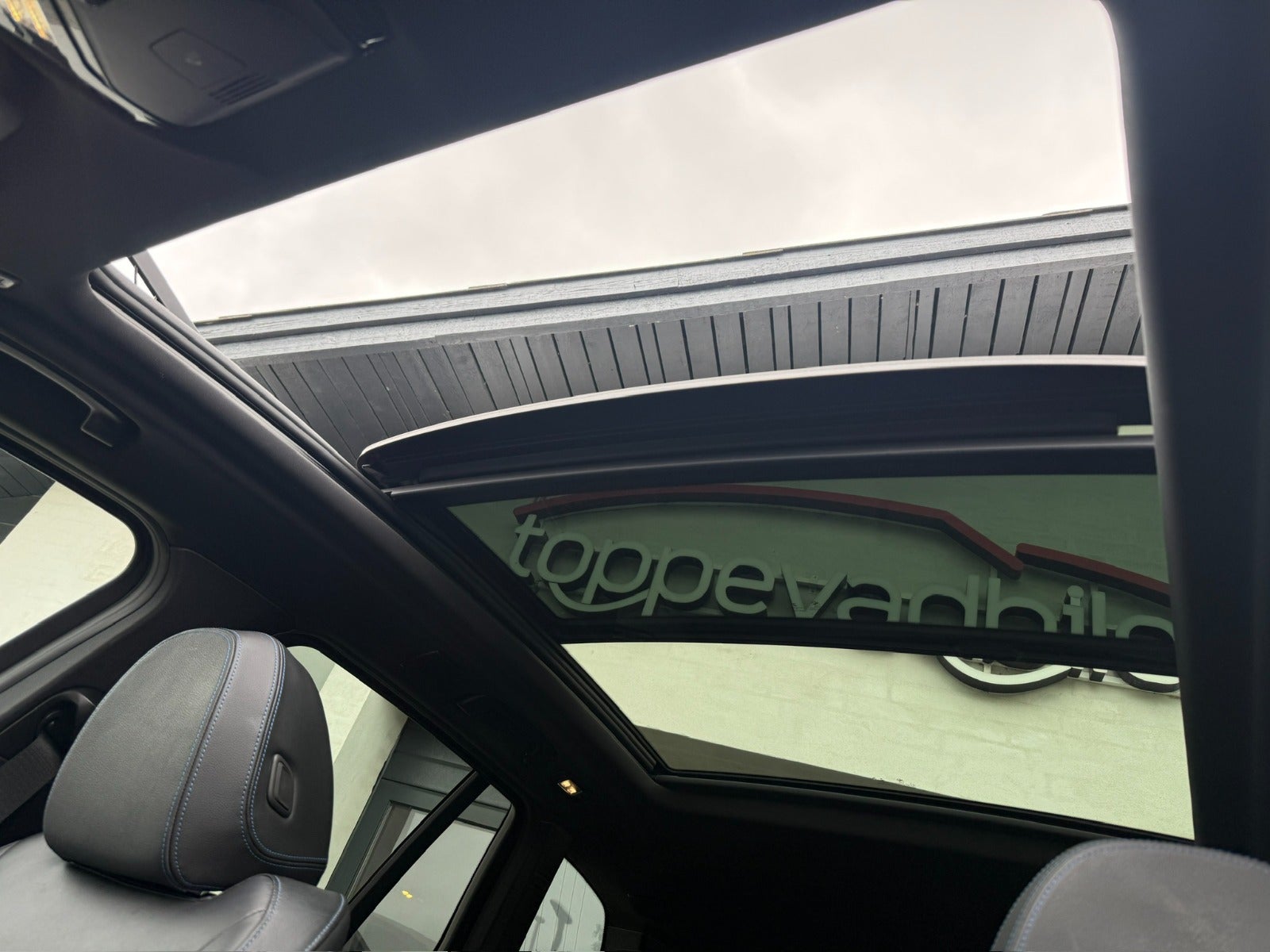BMW iX3, Billede 14