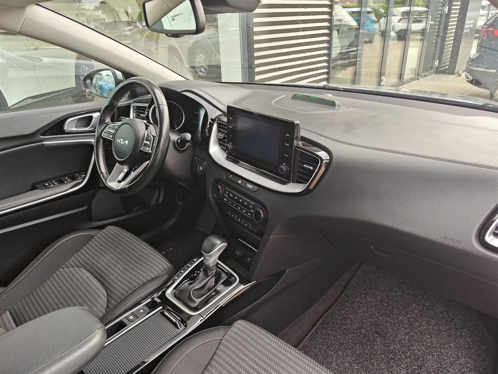Kia Ceed PHEV Prestige SW DCT