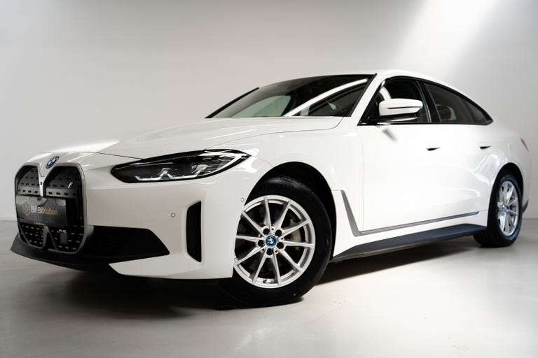 BMW i4 eDrive40