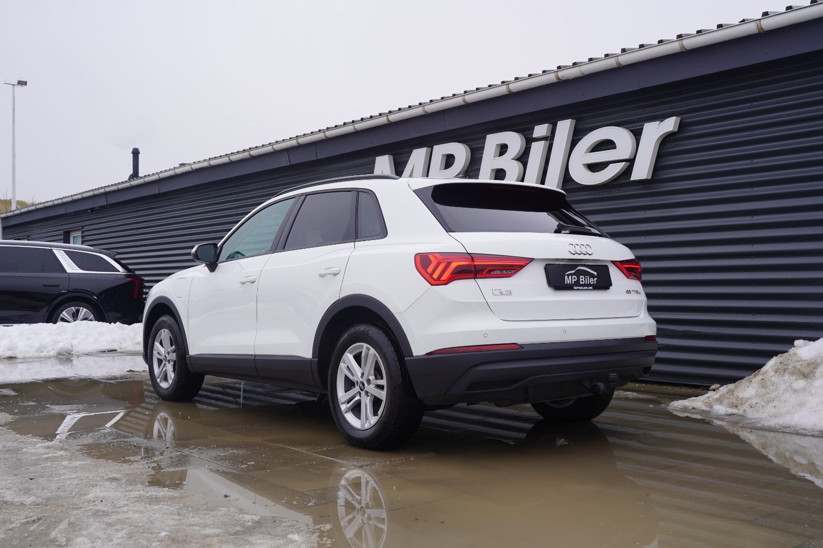 Billede af Audi Q3 45 TFSi e Attitude plus S-tr.