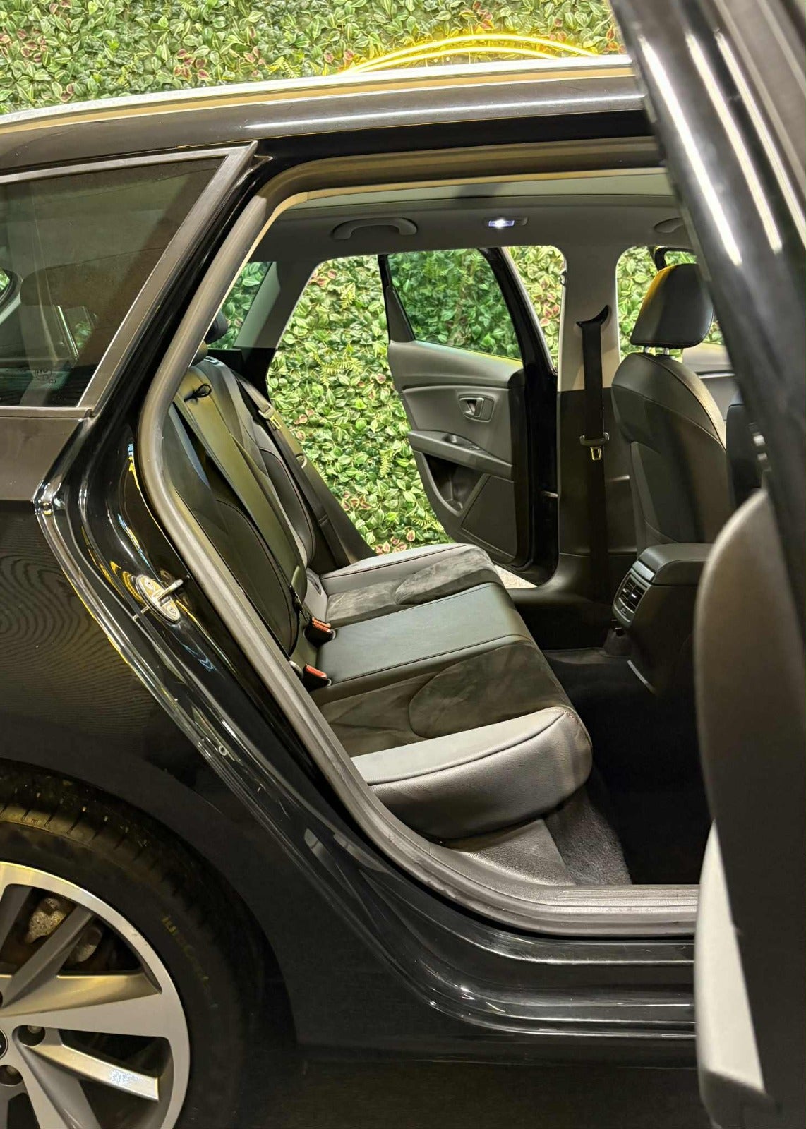 Billede af Seat Leon 2,0 TDi 150 FR ST DSG
