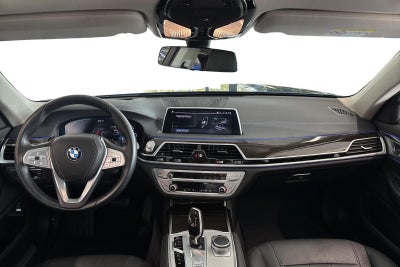 BMW 745e Connected aut.