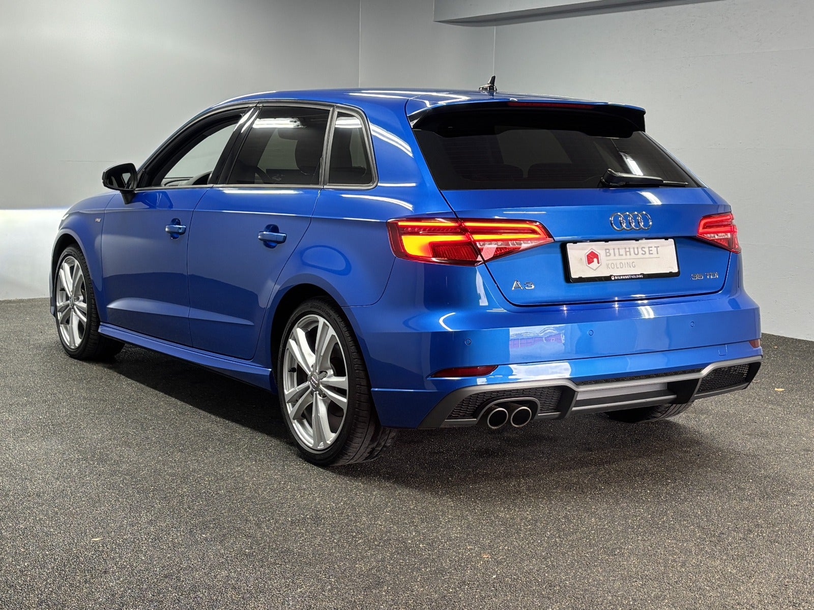 Billede af Audi A3 35 TDi S-line Sportback S-tr.