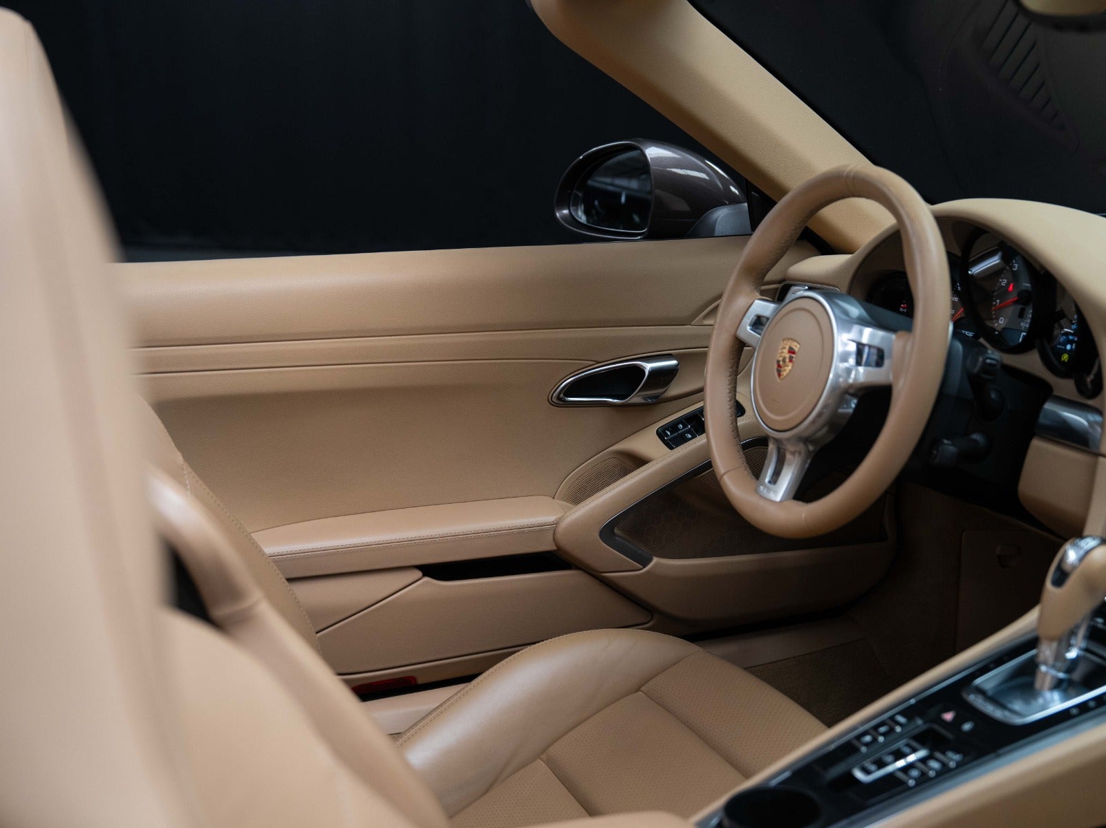 Gallery image 11 of 19