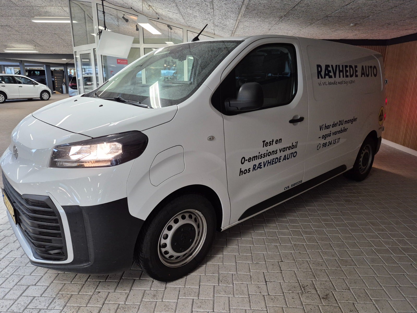 Toyota ProAce Medium Comfort Master – 2