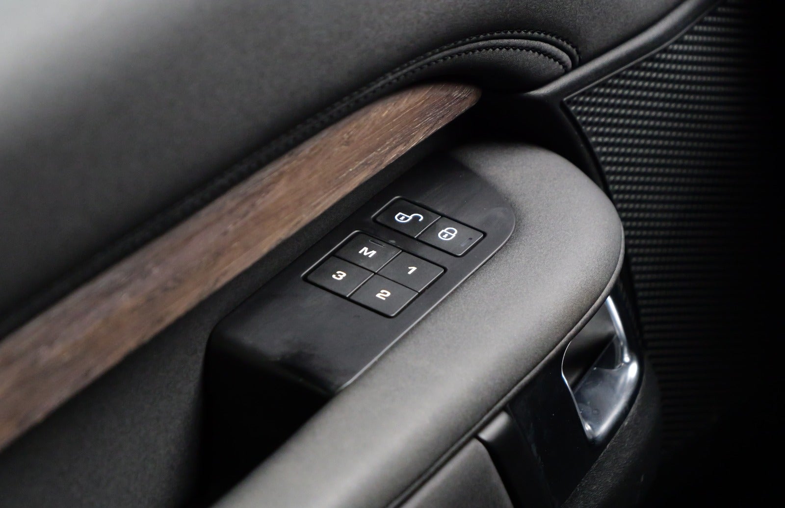 Land Rover Discovery 5 SDV6 HSE aut. 7prs