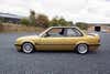BMW 320i  thumbnail