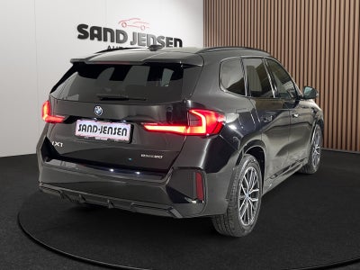BMW iX1 eDrive20 Fully Charged M-Sport