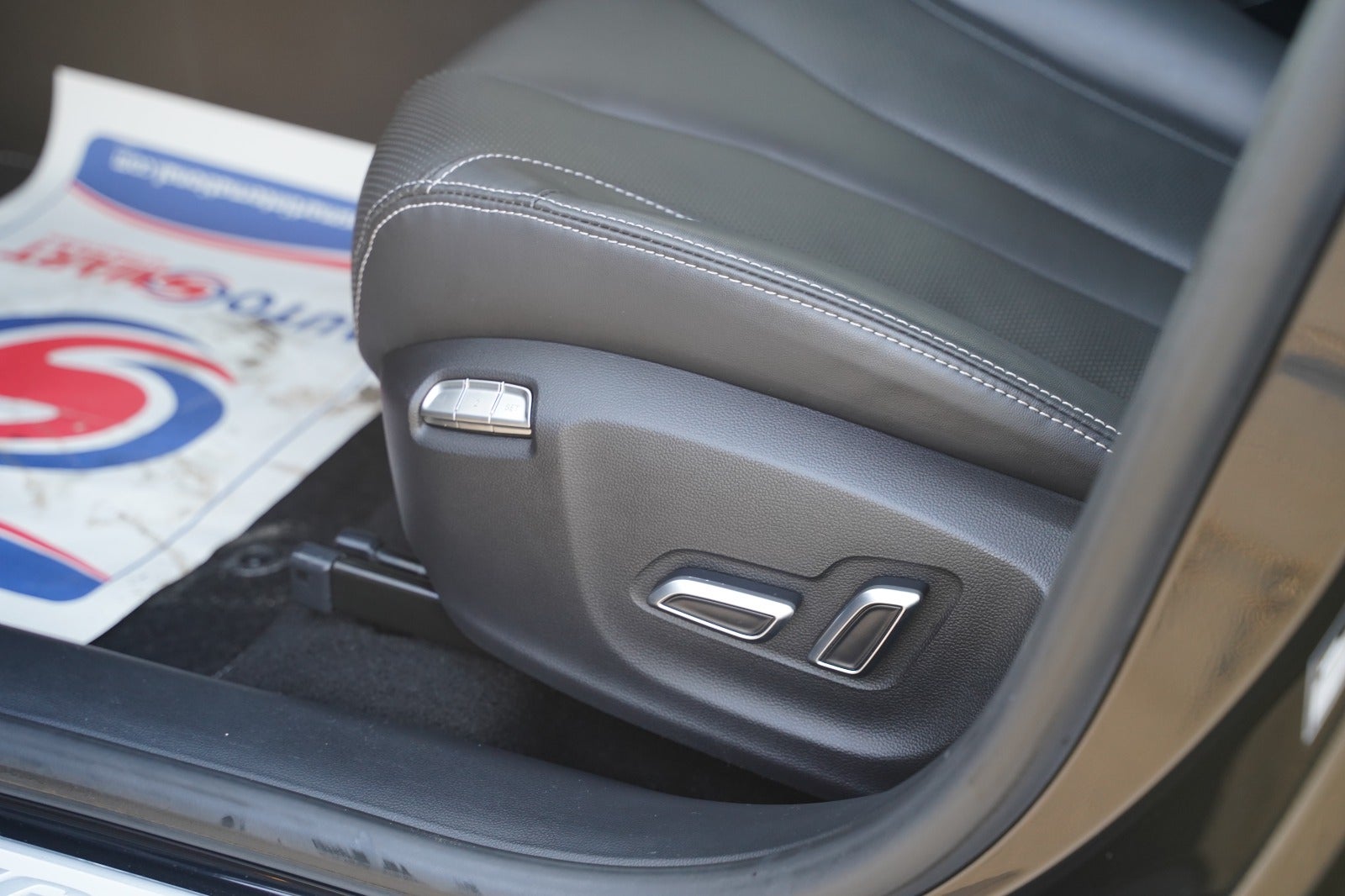 Billede af MG Marvel R  Luxury