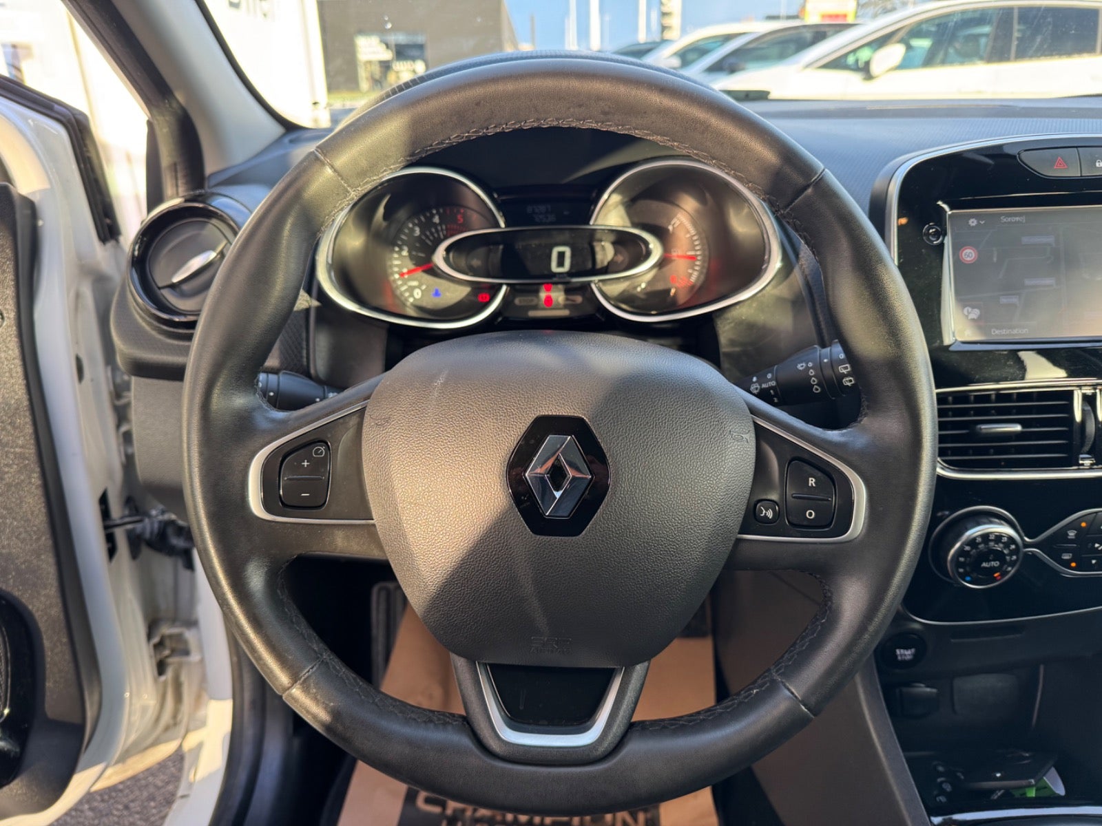 Billede af Renault Clio IV 1,5 dCi 90 Zen Sport Tourer