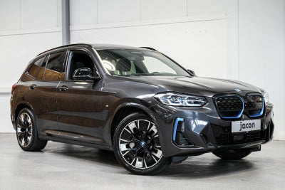 BMW iX3 Charged Plus M-Sport