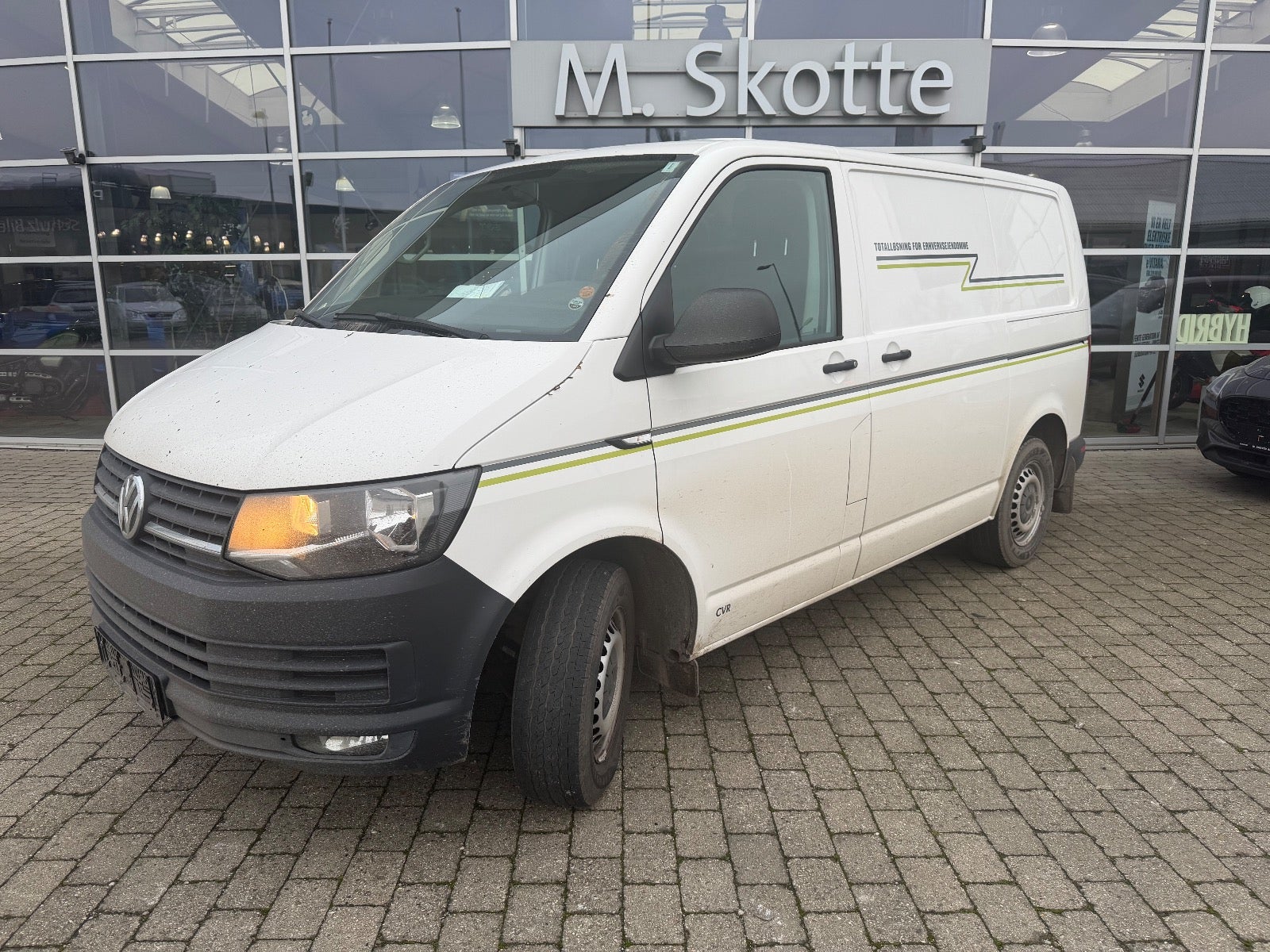 Billede af VW Transporter 2,0 TDi 140 Kassevogn DSG kort