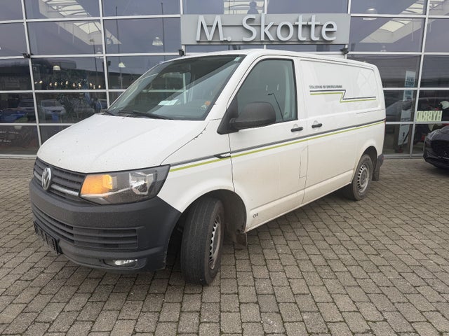 VW Transporter 2,0 TDi 140 Kassevogn DSG kort