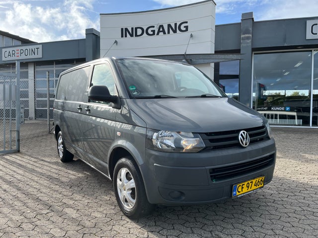 VW Transporter 2,0 TDi 84 Kassevogn kort
