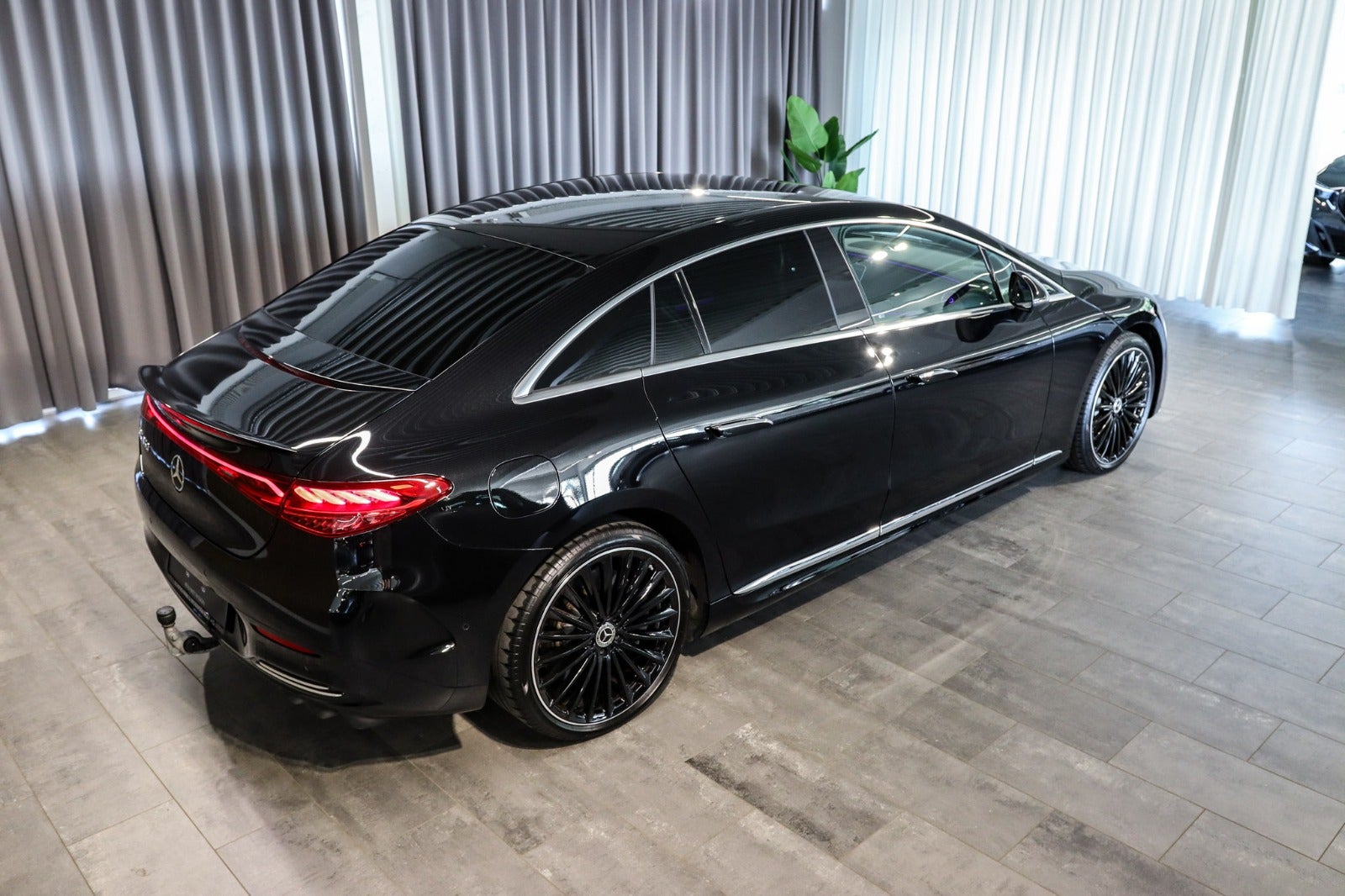 Billede af Mercedes EQE350  AMG Edition