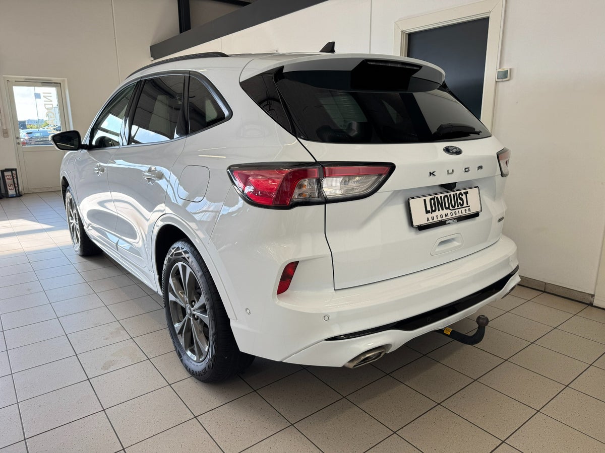 Ford Kuga PHEV ST-Line X CVT Van