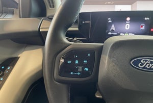 Ford Explorer Select Extended Range