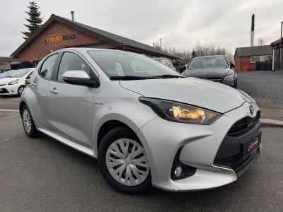 Toyota Yaris 1,5 Hybrid H3 e-CVT 5d