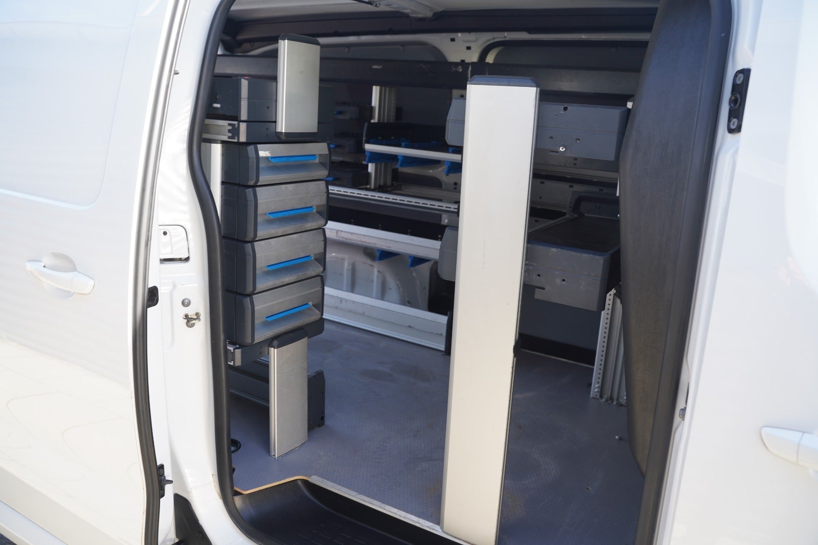Billede af Opel Vivaro 2,0 D 122 Enjoy L3V2