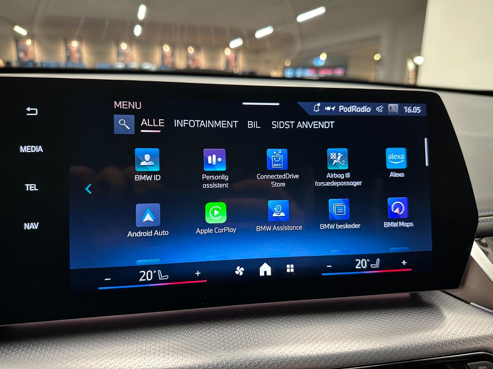 Billede af BMW iX1  eDrive20 Fully Charged M-Sport