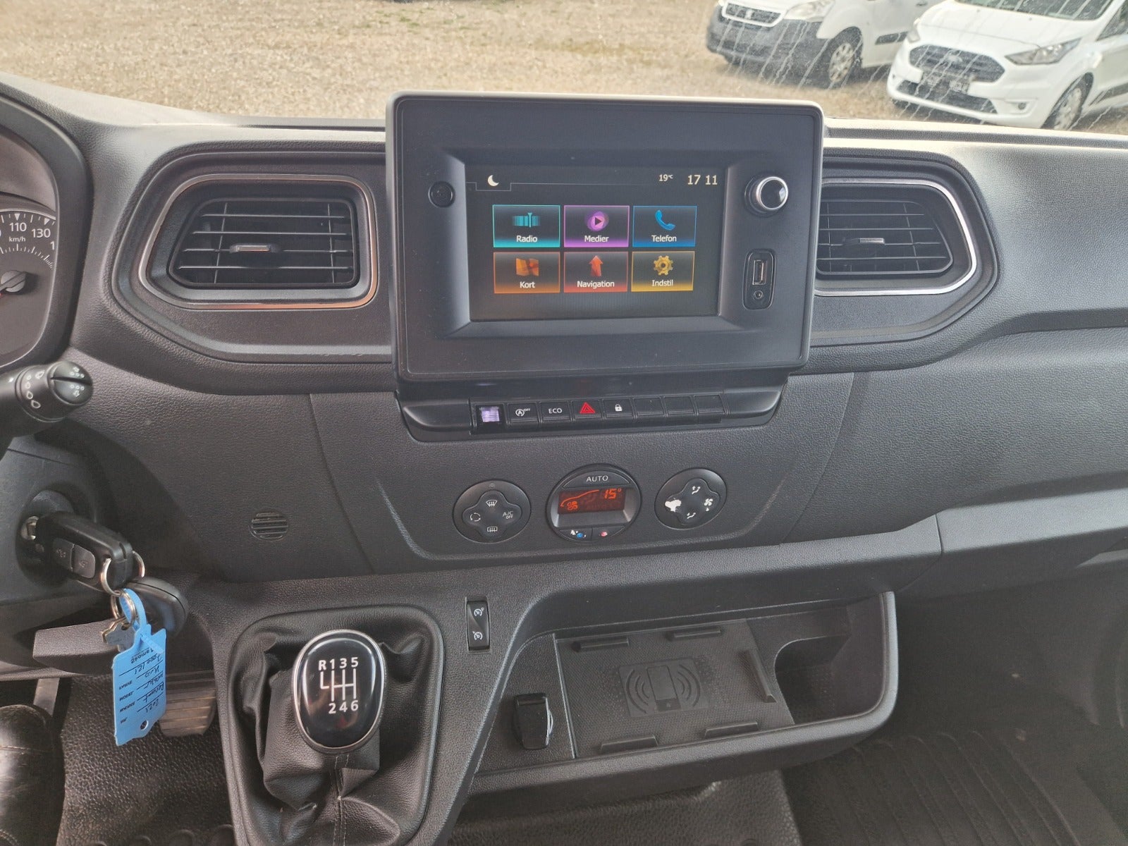 Billede af Renault Master IV T35 2,3 dCi 180 L2 Alukasse m/lift