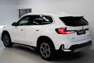 BMW iX1 eDrive20 X-Line