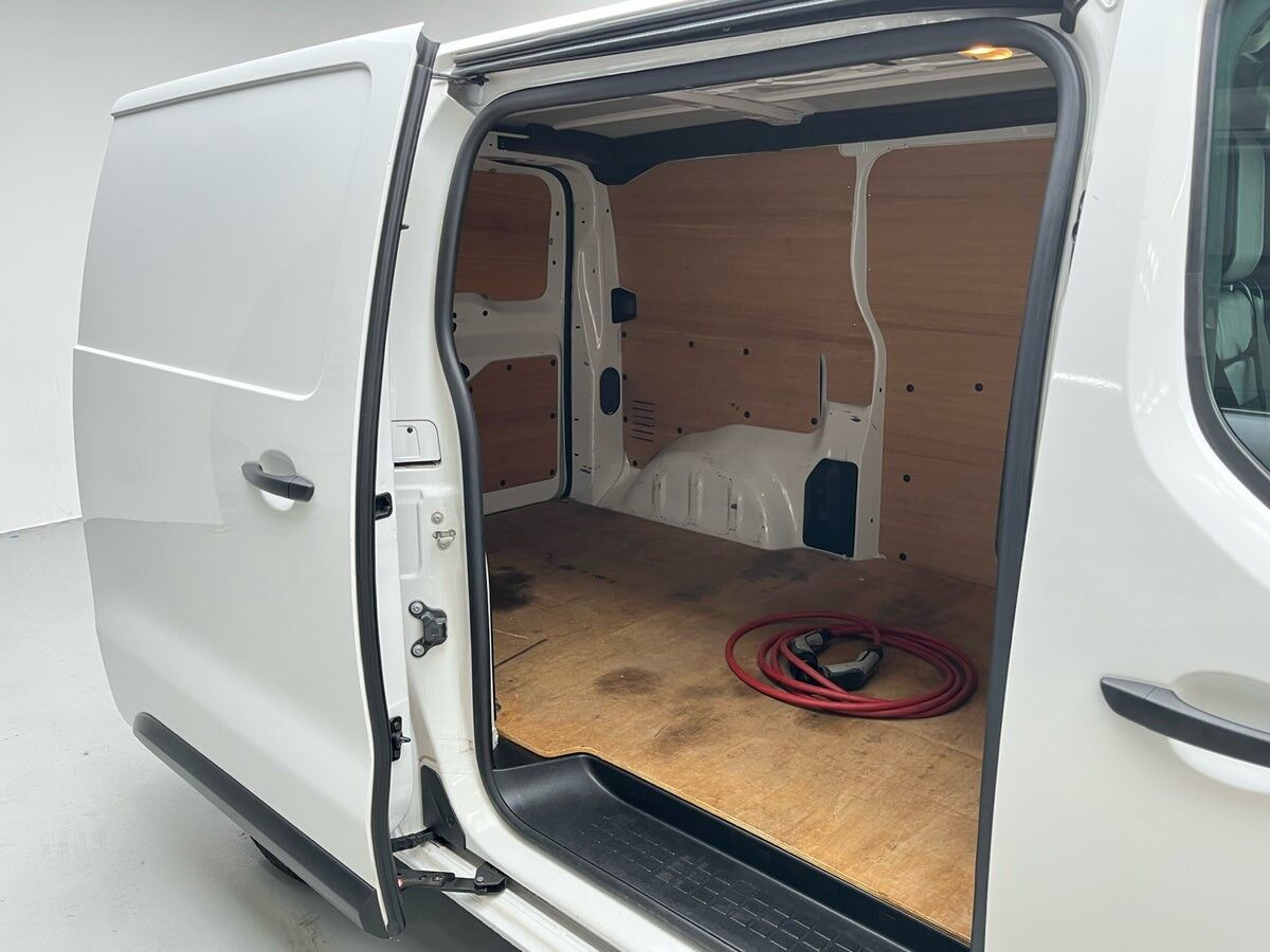 Peugeot e-Expert L2 Premium Van billede 12