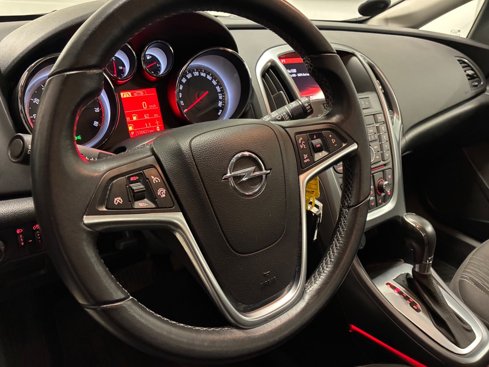 Billede af Opel Astra 1,4 T 140 Enjoy Sports Tourer aut.