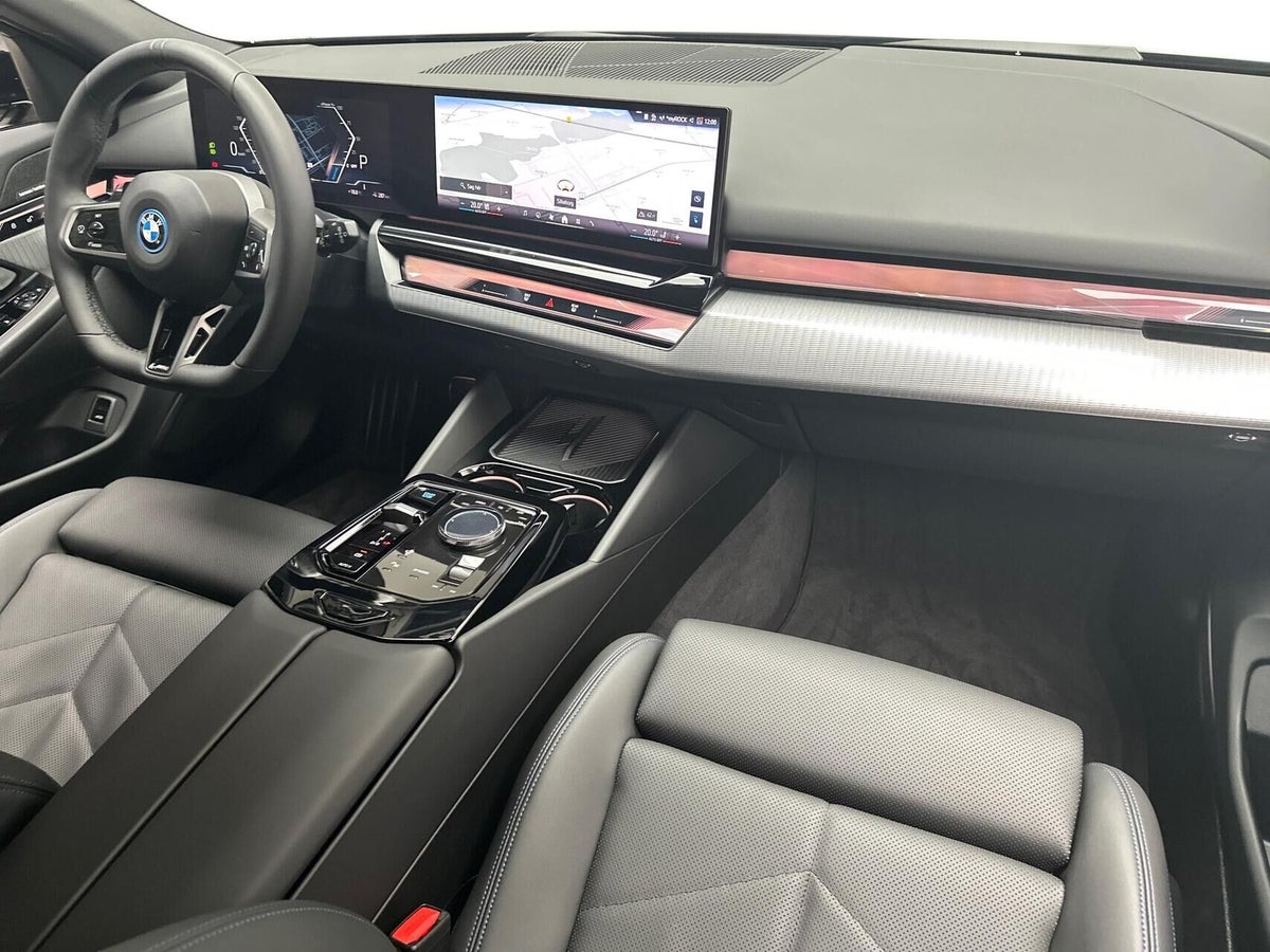 BMW i5 eDrive40 Touring M-Sport Pro billede 12