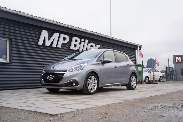 Peugeot 208 1,5 BlueHDi 100 Signature Sky