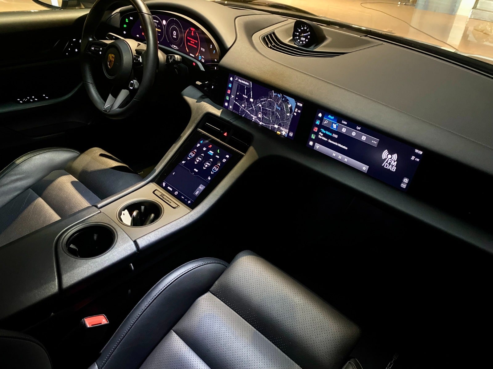 Billede af Porsche Taycan 4S  Performance+ Cross Turismo