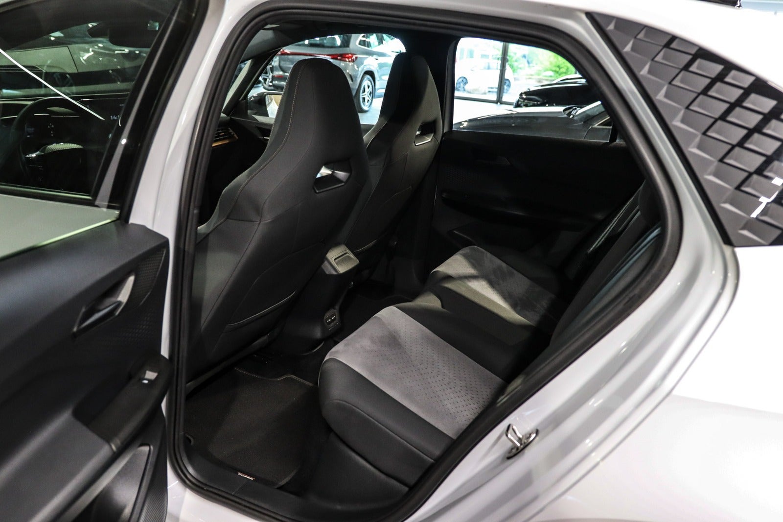 Billede af Cupra Born 77 e-Boost Dinamica Pack High