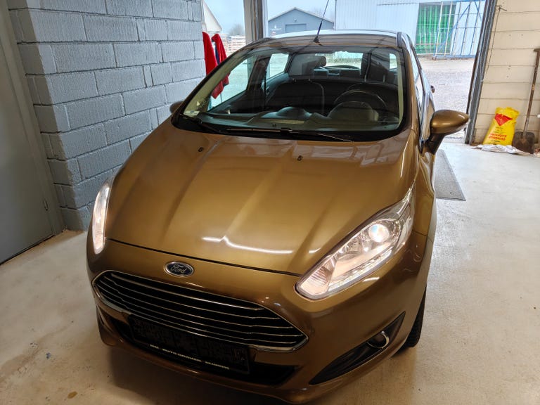 Ford Fiesta SCTi 100 Titanium