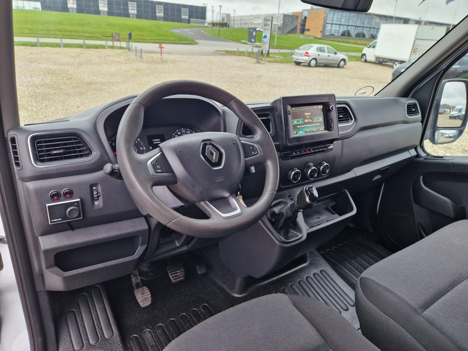 Billede af Renault Master IV T35 2,3 dCi 165 L3 Chassis RWD