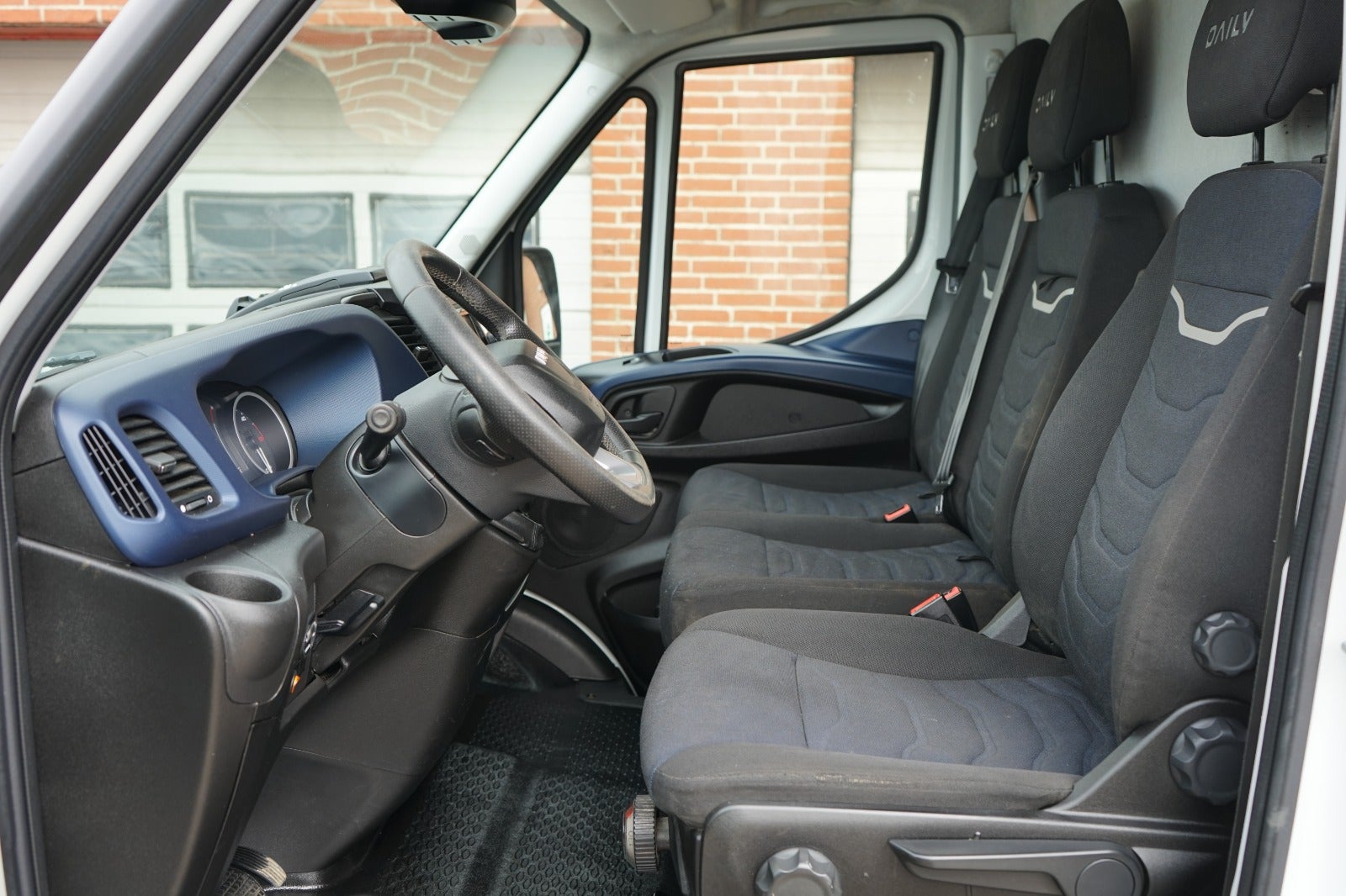 Billede af Iveco Daily 2,3 35S16 12m³ Van AG8