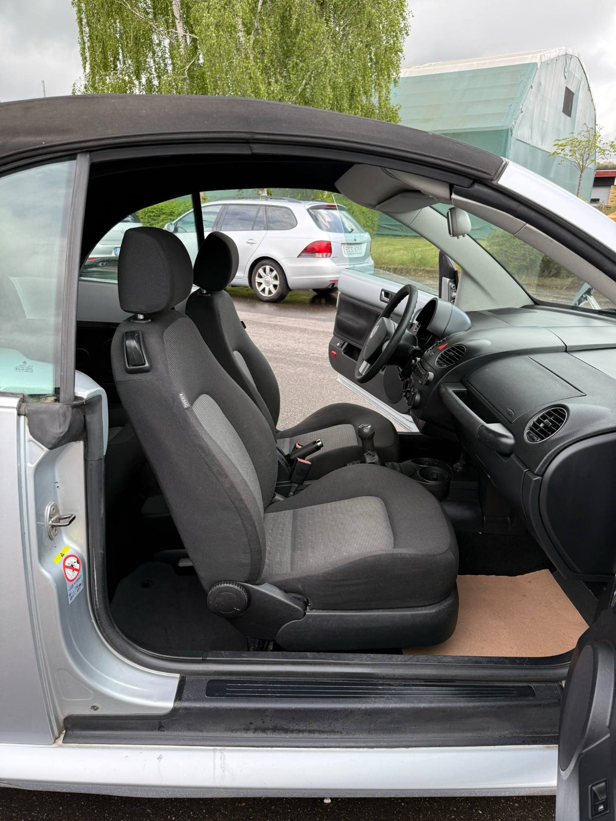 Billede af VW New Beetle 1,6 Highline Cabriolet