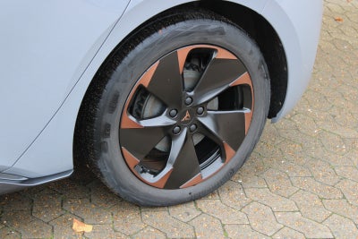 Cupra Born Dinamica Pack High