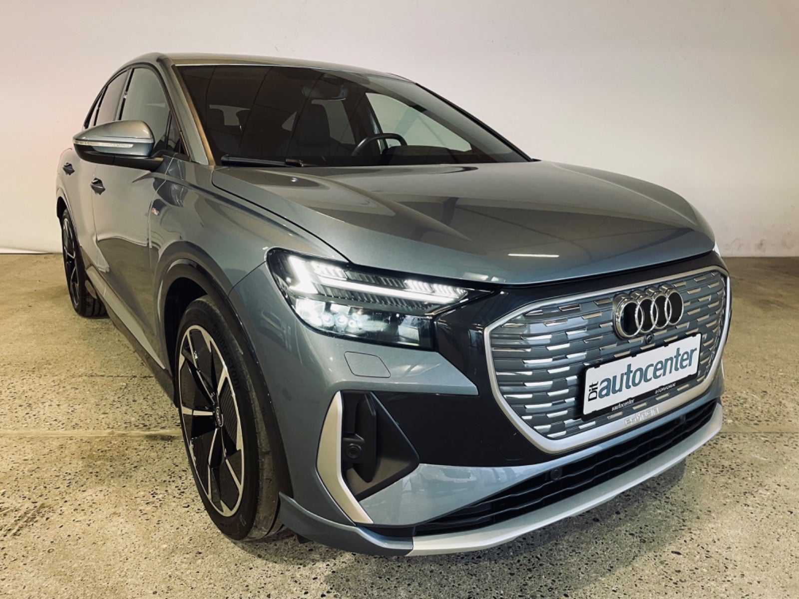 Audi Q4 e-tron edition one S-line Sportback quattro