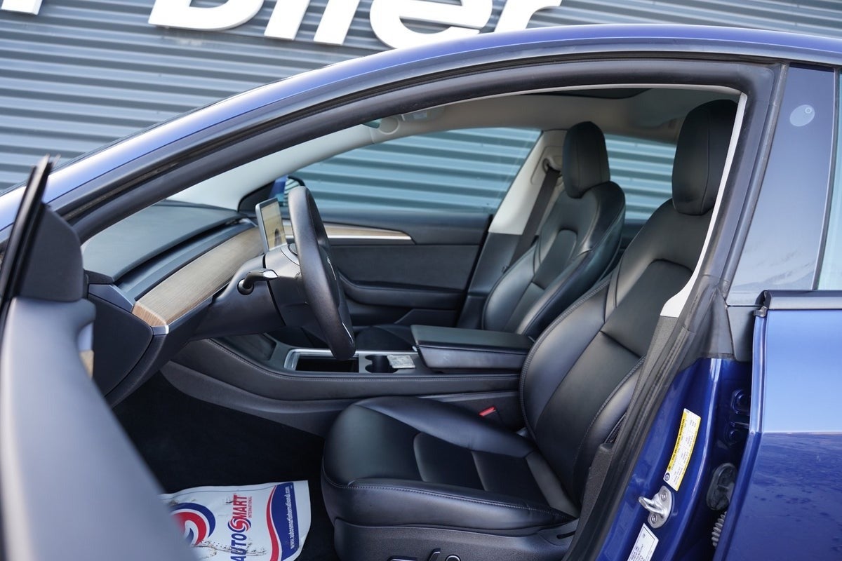 Billede af Tesla Model 3  RWD