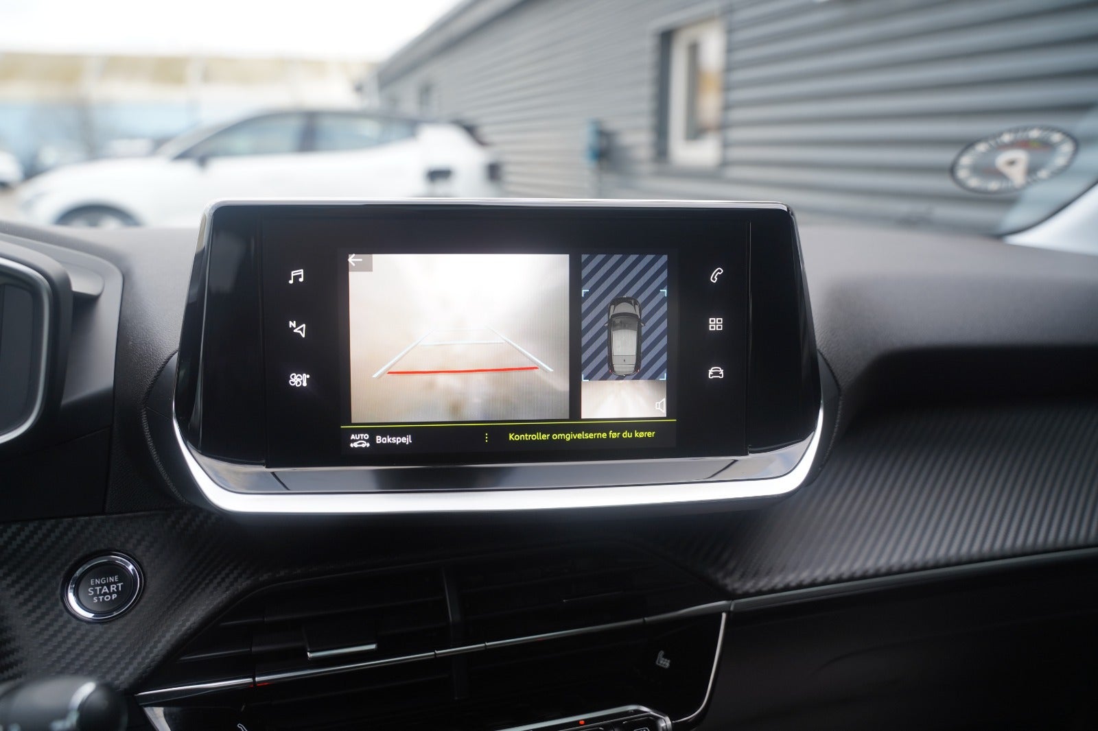 Billede af Peugeot 208 1,5 BlueHDi 100 Allure Sky