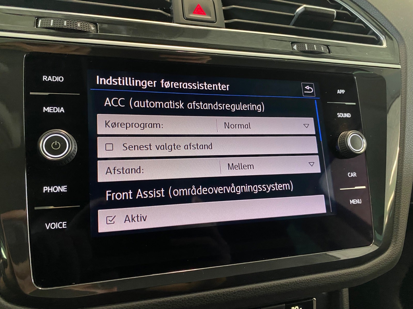 VW Tiguan TSi 150 Highline Team DSG – 18