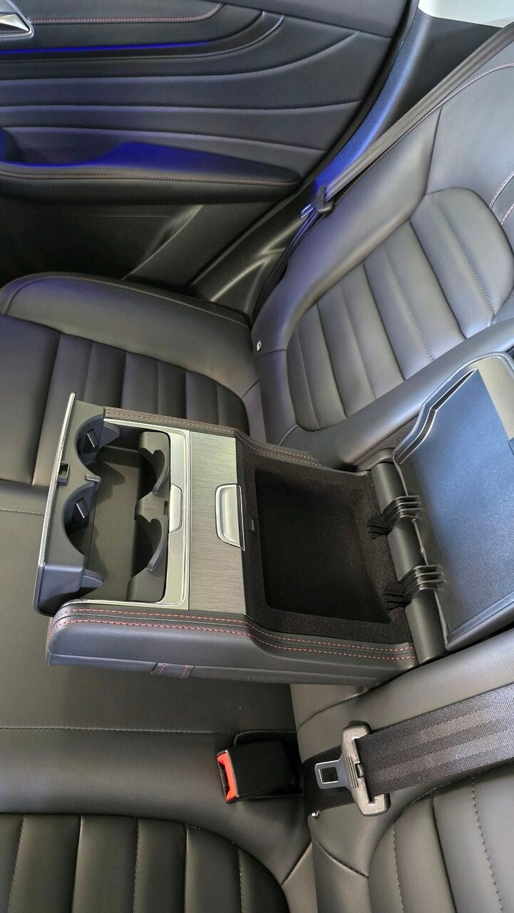 MG EHS PHEV Luxury