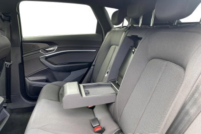 Audi e-tron quattro