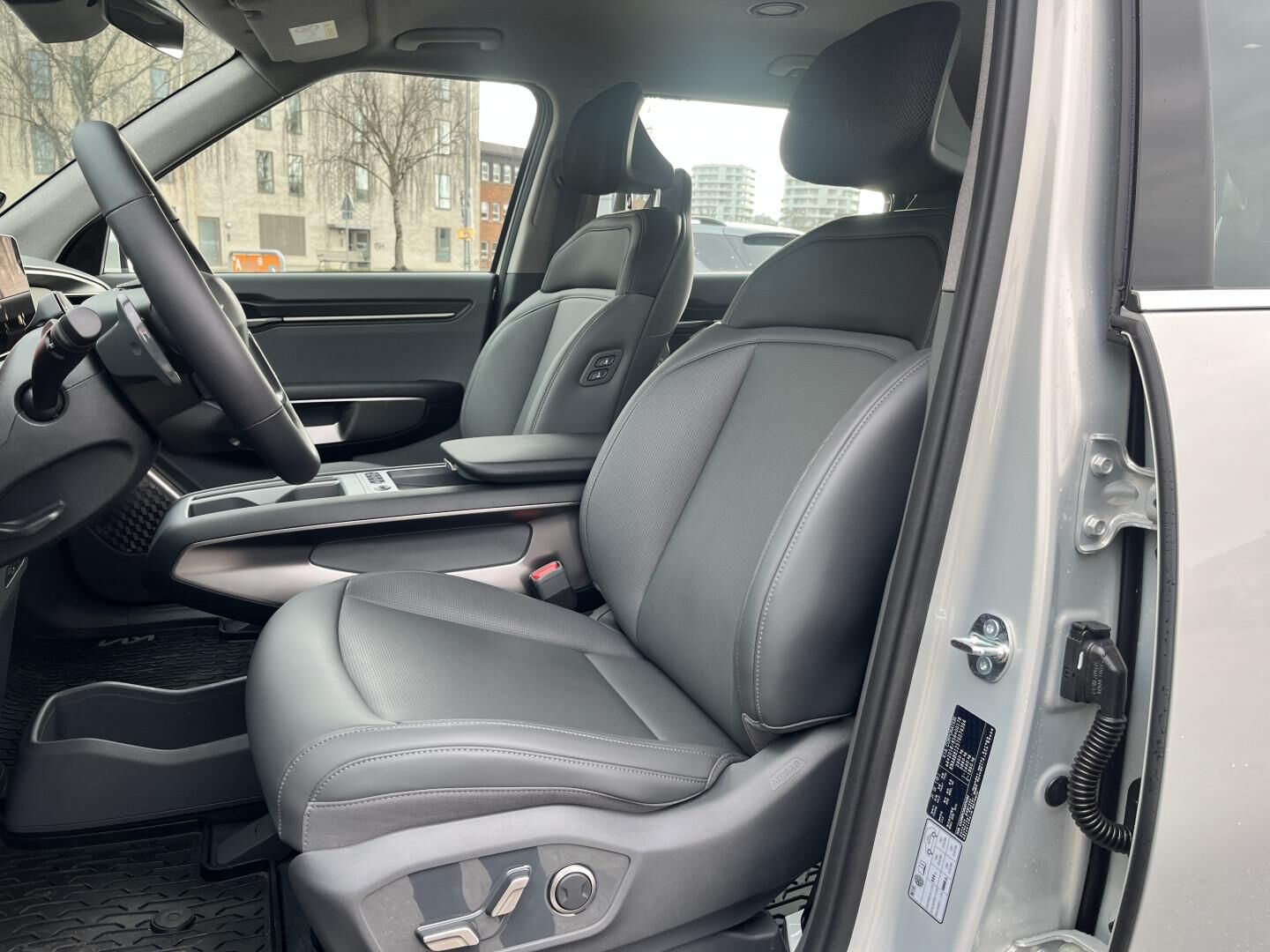 Kia EV9 Standard Range Upgrade RWD 7prs