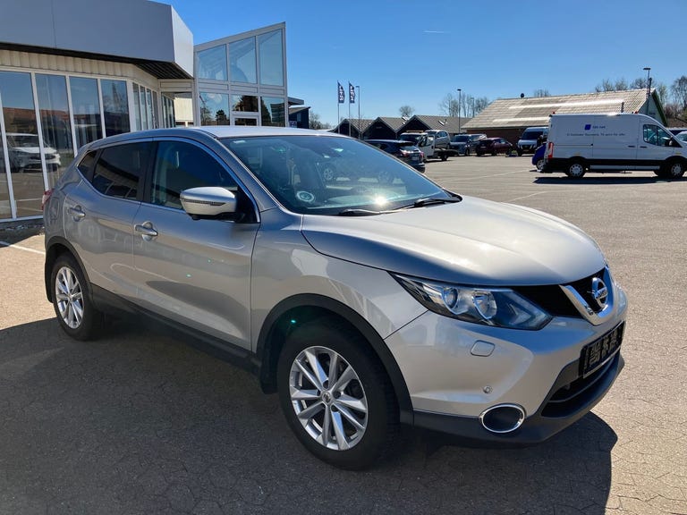 Nissan Qashqai Dig-T 115 N-Connecta X-tr.