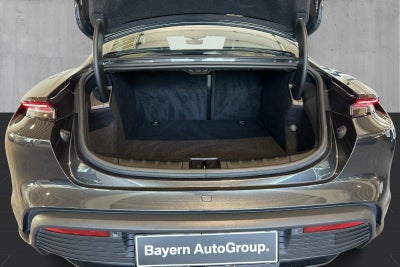 Porsche Taycan Performance+