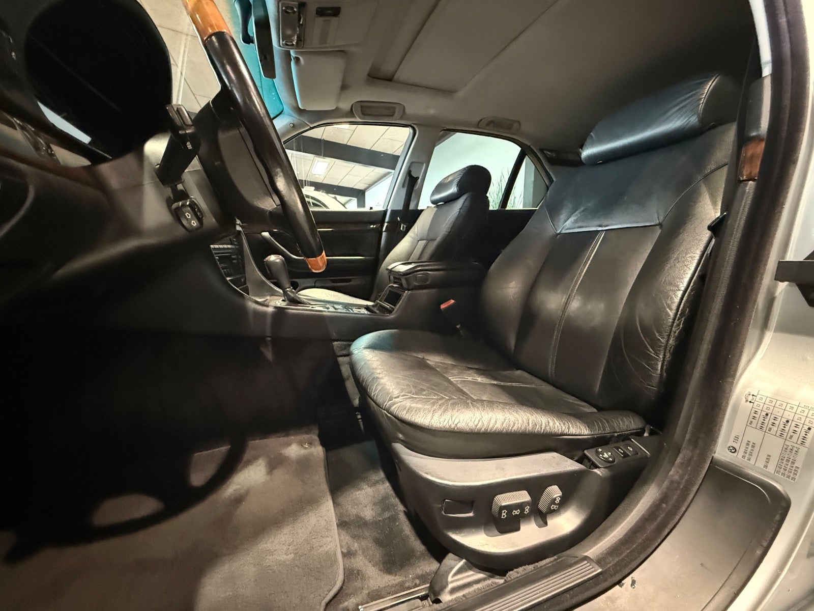 Billede af BMW 750i 5,0 V12 aut.