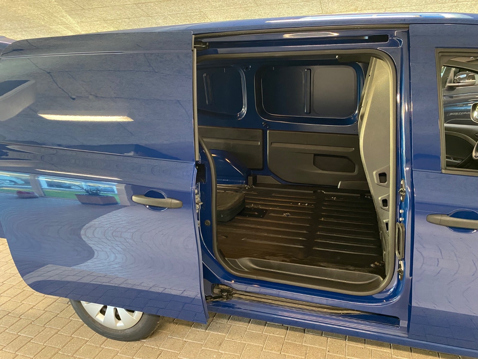 Mercedes eCitan A3 Basis Van – 7