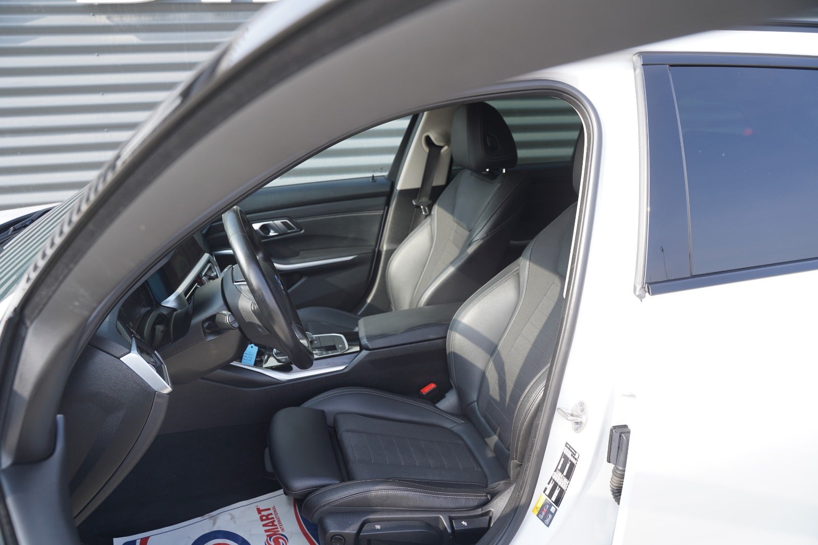 Billede af BMW 330e 2,0 Touring Sport Line aut.