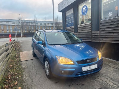 Ford Focus 1,6 Ambiente stc. aut. 5d